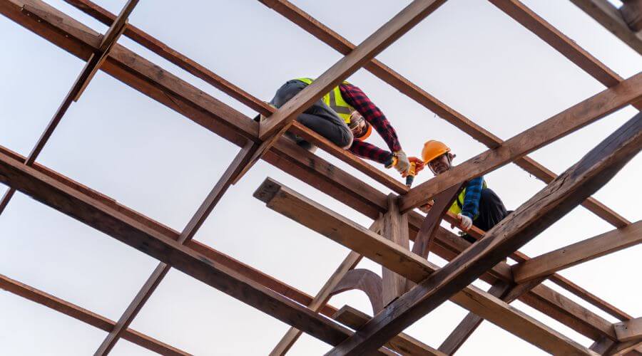 Professional residential roofers in Elliott, IL